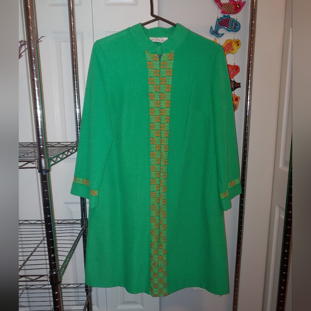 Vintage Housecoat Gem